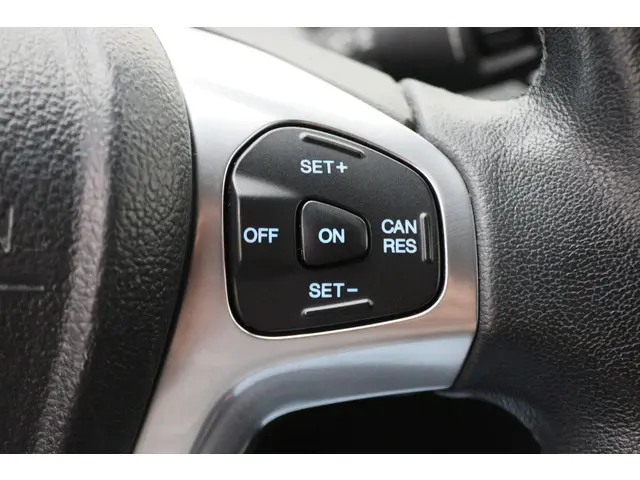 Ford Fiesta 1.0 EcoBoost Titanium 2013 Benzine 34