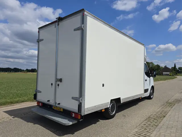 Renault Master T35 2.3 dCi Lowliner 2023 Diesel 6
