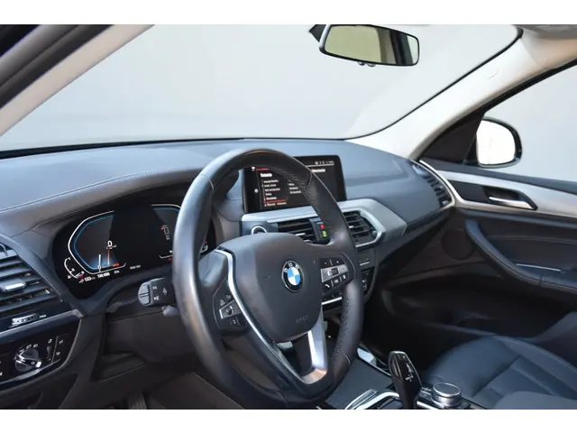 BMW X3 xDrive30e eDrive Edition 2021 Hybride Benzine 11