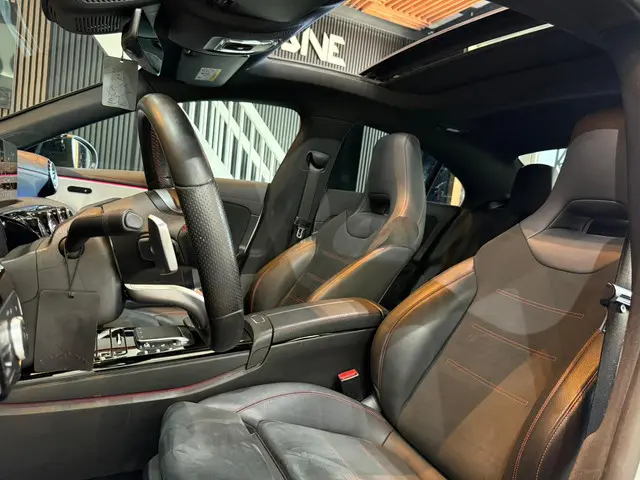 Mercedes-Benz CLA 180 Premium Plus 2020 Benzine 11