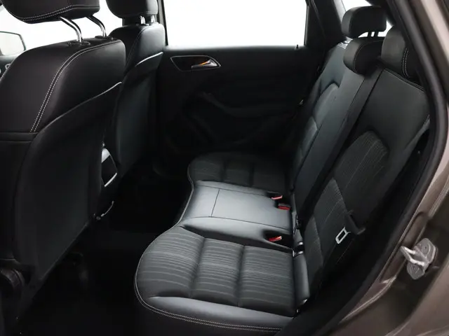 Mercedes-Benz B-Klasse 180 Prestige 2014 Benzine 7