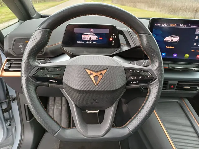 CUPRA Born Copper Edition One 62 kWh 2022 Elektrisch 51