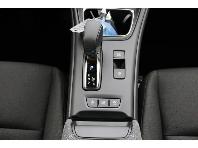 Lexus LBX 2WD 2025 Hybride Benzine 26