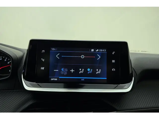 Peugeot 2008 1.2T Automaat Active 2021 Benzine 22