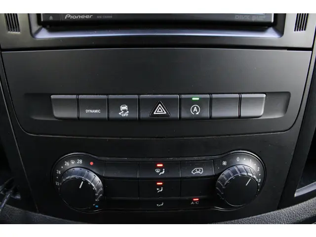 Mercedes-Benz Vito 116 CDI Lang 2021 Diesel 22