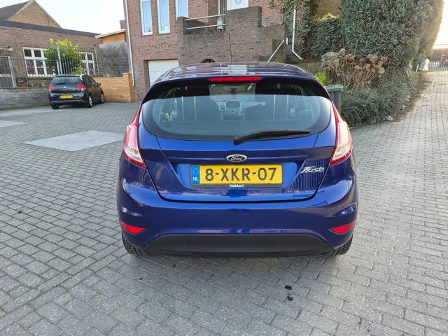 Ford Fiesta 1.0 Style 2014 Benzine 6