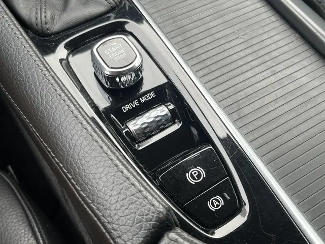 Volvo S90 2.0 T4 Inscription 2018 Benzine 72