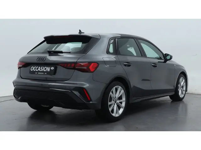 Audi A3 Sportback 30 TFSI S-Line edition 2025 Benzine 5