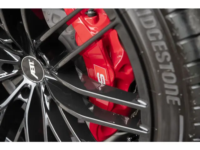 Audi SQ7 4.0 TFSI quattro ABT 7p 2023 Benzine 26