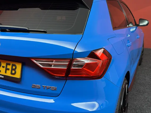 Audi A1 Sportback 25 TFSI S Line 2020 Benzine 23
