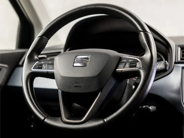 SEAT Arona 1.0 TSI Xcellence Business Sport 2020 Benzine 17