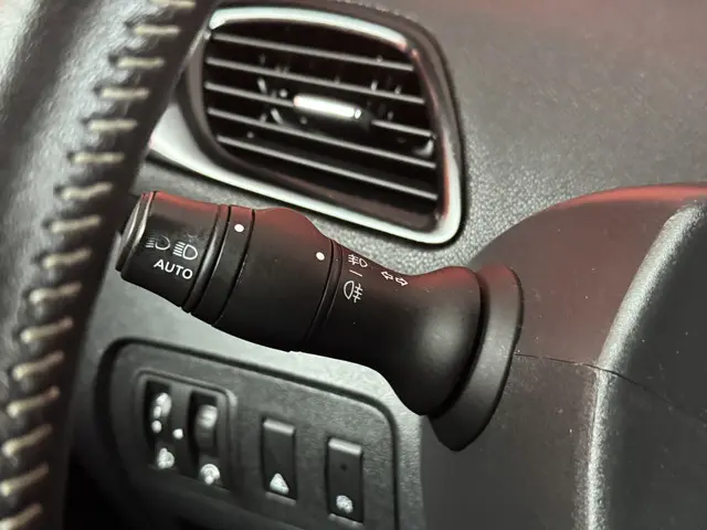 Renault Grand Scénic 1.5 dCi Bose 7p. 2014 Diesel 28