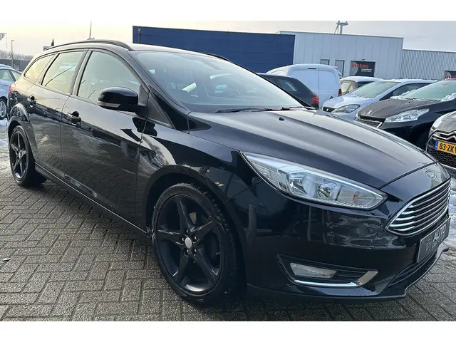 Ford Focus Wagon 1.0 Trend Edition 2015 Benzine 2