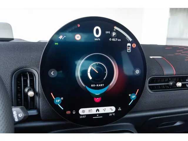 MINI 3-Deurs Cooper C 2024 Benzine 27