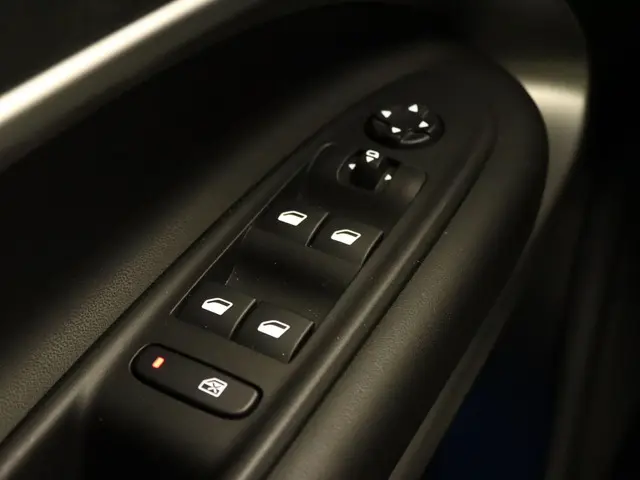 Jeep Avenger 1st Edition 54 kWh 2023 Elektrisch 23