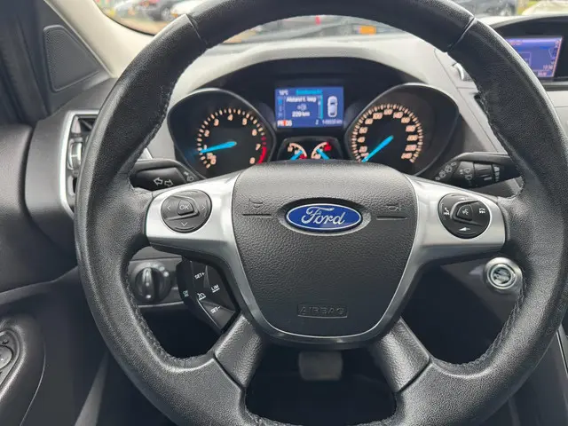 Ford Kuga 1.6 Titanium 4WD AUTOMAAT!! 2013 Benzine 18