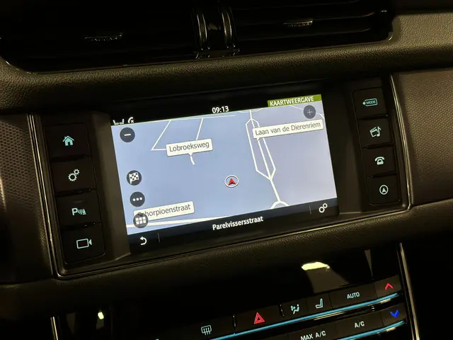 Jaguar XF 2.0 Prestige 2019 Benzine 20
