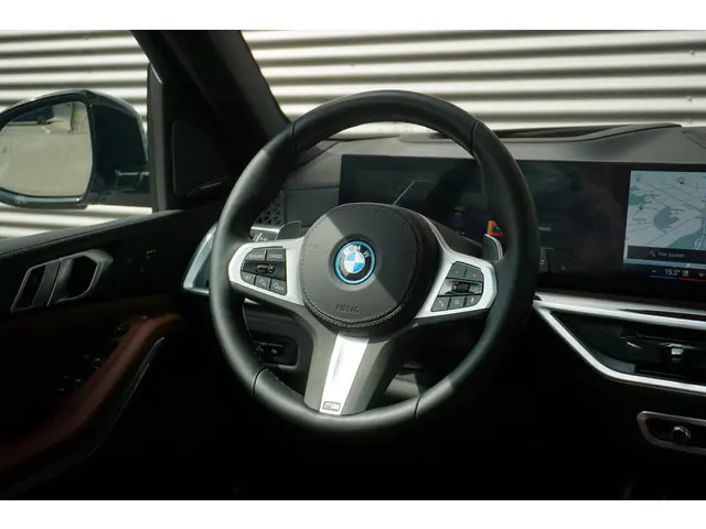 BMW X5 xDrive50e 2023 Hybride Benzine 29