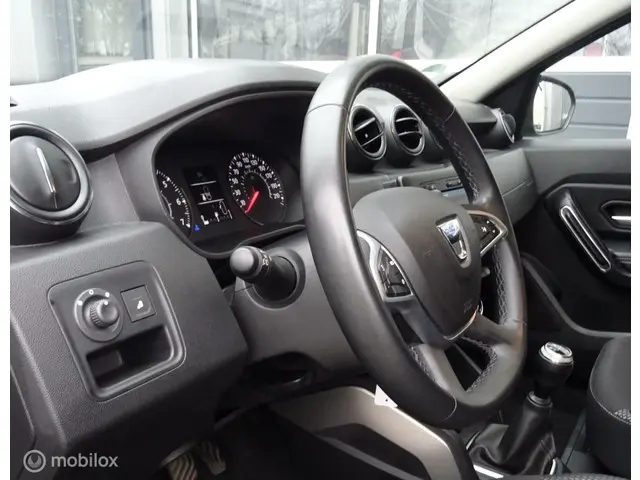 Dacia Duster 1.3 TCe Prestige 2020 Benzine 10