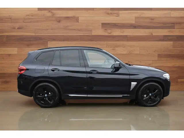 BMW iX3 High Executive 80 kWh 2021 Elektrisch 6