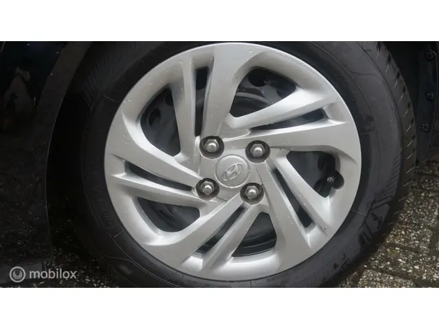 Hyundai i10 1.0 Comfort Automaat 2022 Benzine 7