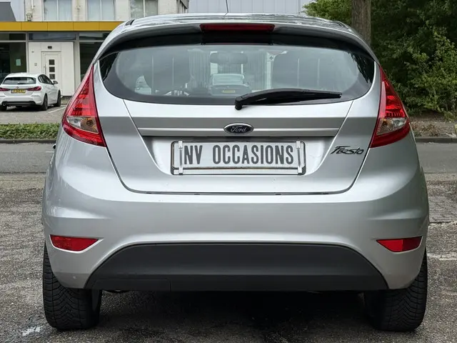 Ford Fiesta 1.25 Limited 2012 Benzine 8