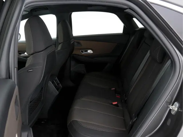 DS DS 7 Crossback 1.5 BlueHDI So Chic 2019 Diesel 9