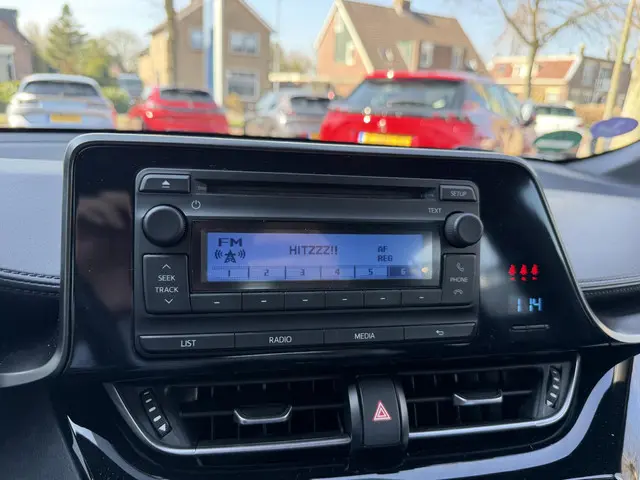 Toyota C-HR 1.2 Turbo 116 PK Comfort 2019 Benzine 13