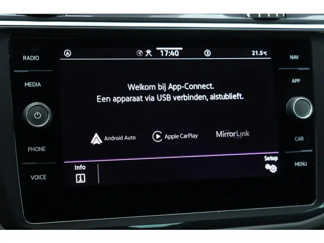 Volkswagen Tiguan 1.5 TSI R-Line Business+ 2024 Benzine 26