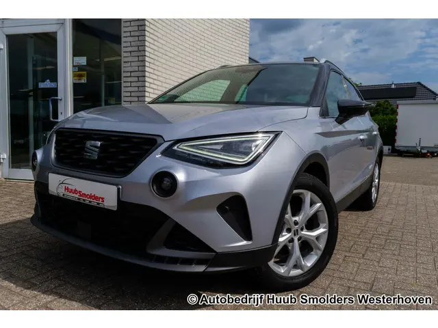 SEAT Arona 1.0 TSI FR Business Intense 2022 Benzine 50