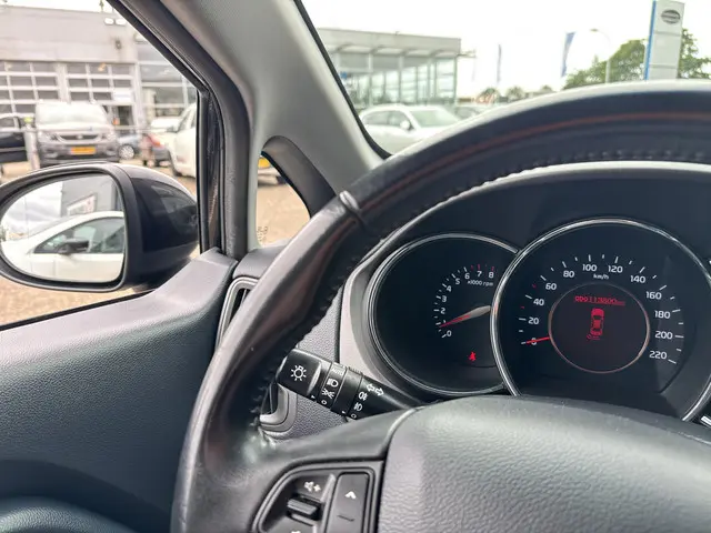 Kia Rio 1.2 CVVT World Cup Edition 2014 Benzine 45