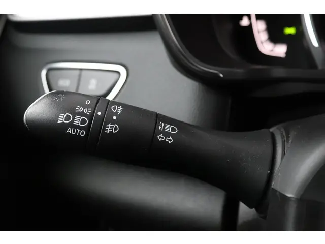Renault Kadjar 1.3 TCe 160pk Black Edition 2020 Benzine 22