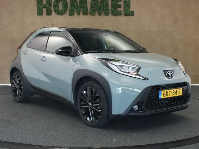 Toyota Aygo X 1.0 VVT-i S-CVT Premium 2024 Benzine 3
