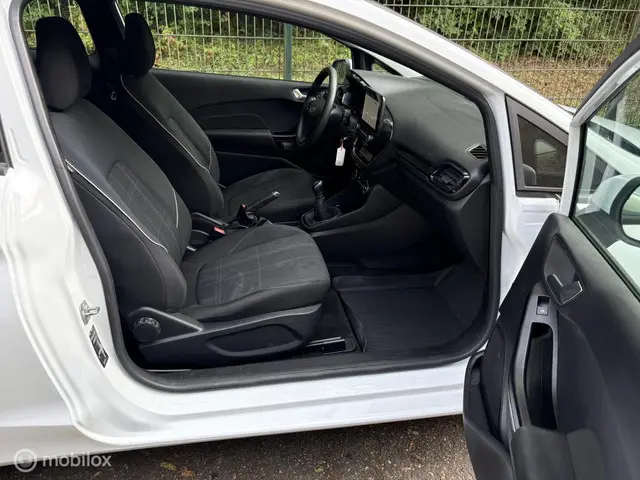 Ford Fiesta 1.1 Trend 2018 Benzine 12