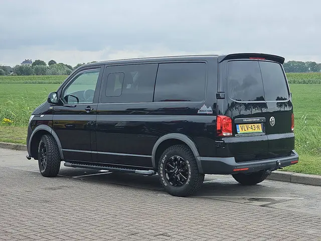 Volkswagen Transporter 2.0 TDI 2021 Diesel 6