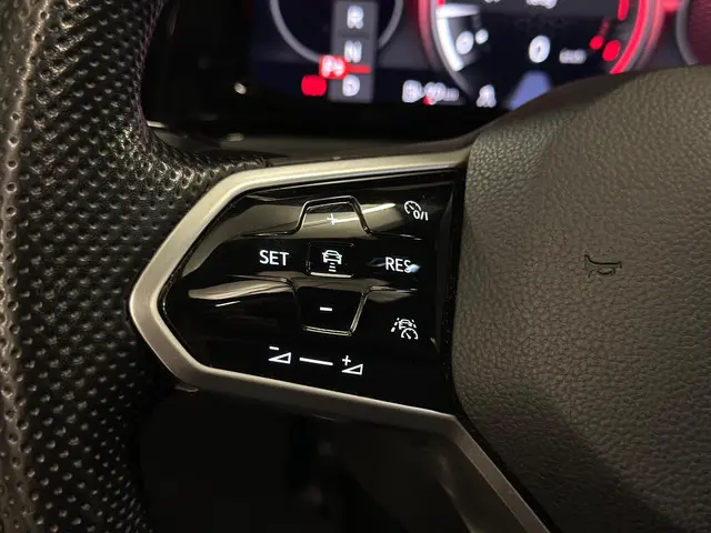Volkswagen Golf 2.0 TSI GTI|PANO|FULL OPTION 2020 Benzine 21