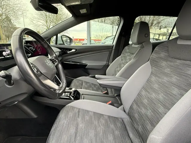 Volkswagen ID.4 Life 77 kWh 2021 Elektrisch 12