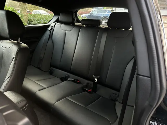 BMW 1 Serie 114i Business+ 2013 Benzine 15