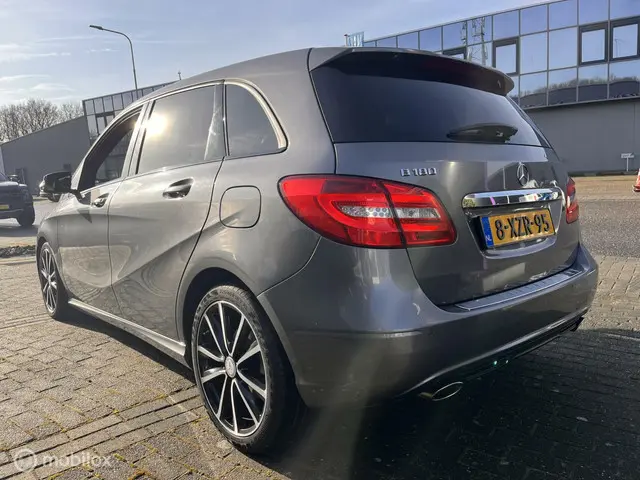 Mercedes-Benz B-Klasse 180 Ambition 2014 Benzine 4