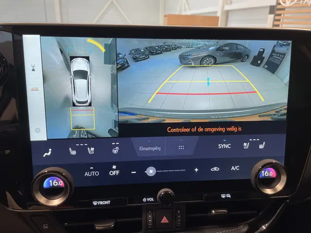 Lexus NX 450h+ AWD Executive Line 2025 Hybride Benzine 18