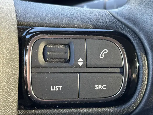 Citroën C3 1.2 PureTech Shine 2023 Benzine 21