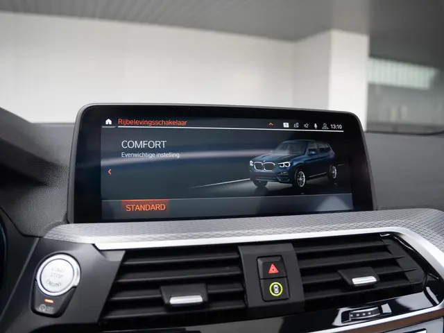 BMW X3 xDrive20i 2020 Benzine 37