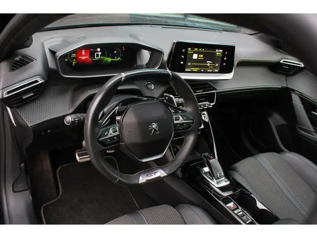 Peugeot 208 1.2 PureTech GT-Line 2020 Benzine 12