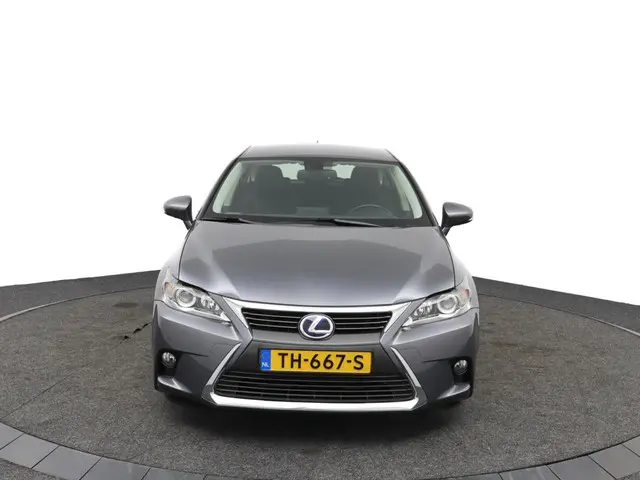 Lexus CT 200h Business Line 2017 Hybride Benzine 14