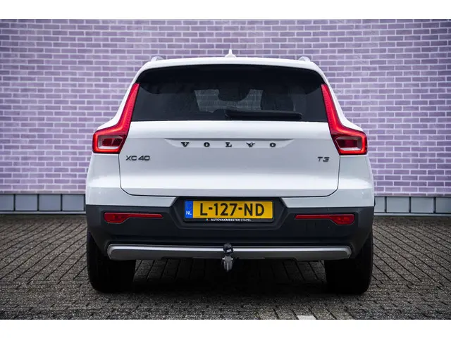 Volvo XC40 1.5 T3 Momentum 2021 Benzine 9