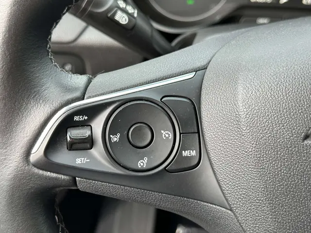 Opel Grandland X | BENZINE | AUT | NAVI | AIRCO 2020 Benzine 17