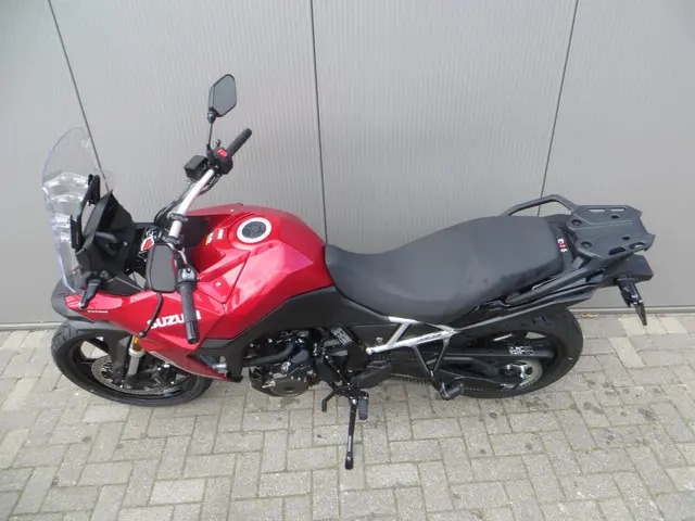 Suzuki V-Strom 800 2025 Benzine 13