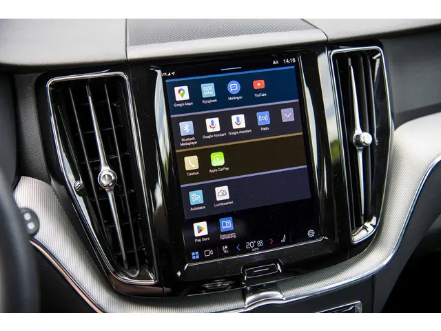 Volvo XC60 B5 Plus Dark 2022 Benzine 21