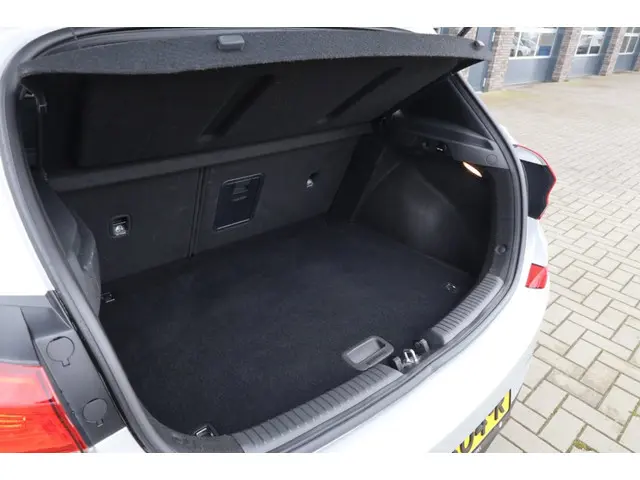 Hyundai i30 1.4 T-GDI Comfort 2019 Benzine 17