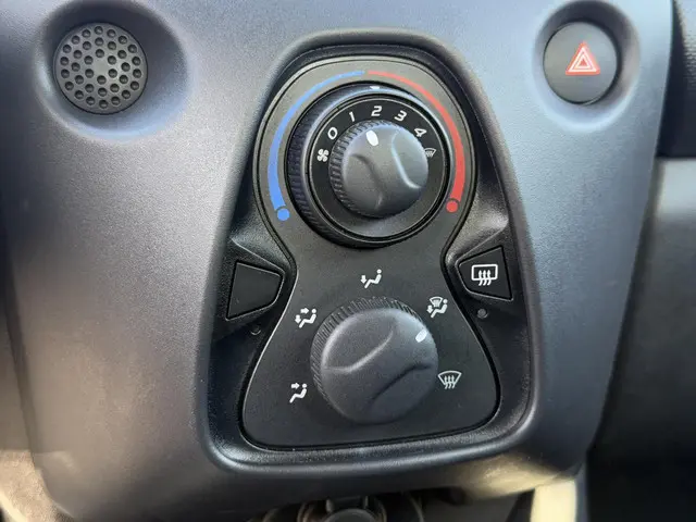 Toyota Aygo 1.0 VVT-i x 2021 Benzine 14